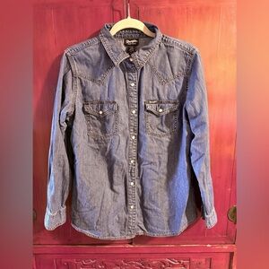 Wrangler Retro Denim Shirt Western Accents Pearl Snaps Excellent Used Condition
